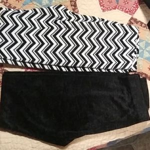 2 pair leggings